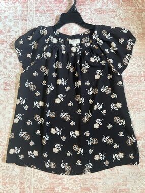 EUC LOFT Black Floral Flutter-Sleeve Blouse